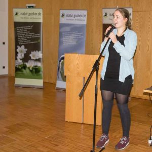 Slam-Poetin Mona Harry begeisterte mit ihren ebenso poetischen wie energiegeladenen Darbietungen die Kongress-Teilnehmenden, (c) Gaby Schulemann-Maier