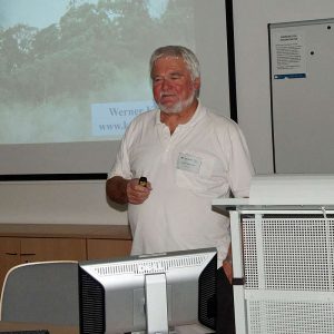 Farbenfrohe Einblicke in die Vogel- und Schmetterlingswelt Ugandas bot Prof. Werner Kunz, (c) Gaby Schulemann-Maier